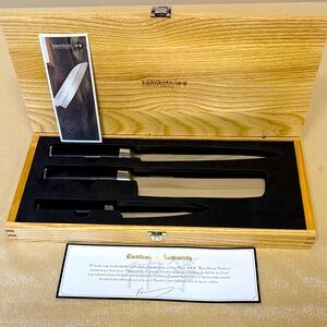 Kamikoto culinary professional Black and Silver boxed Knife Set